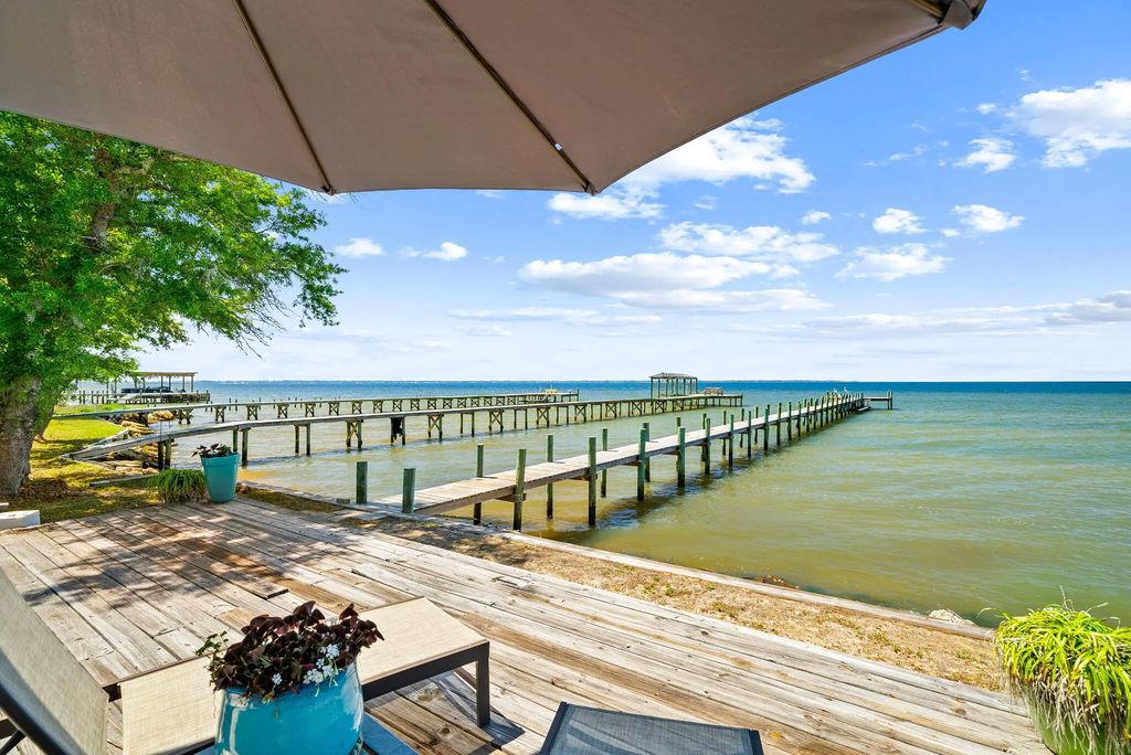 28 of 51 - 2554 Bay Grove Road, Freeport, FL