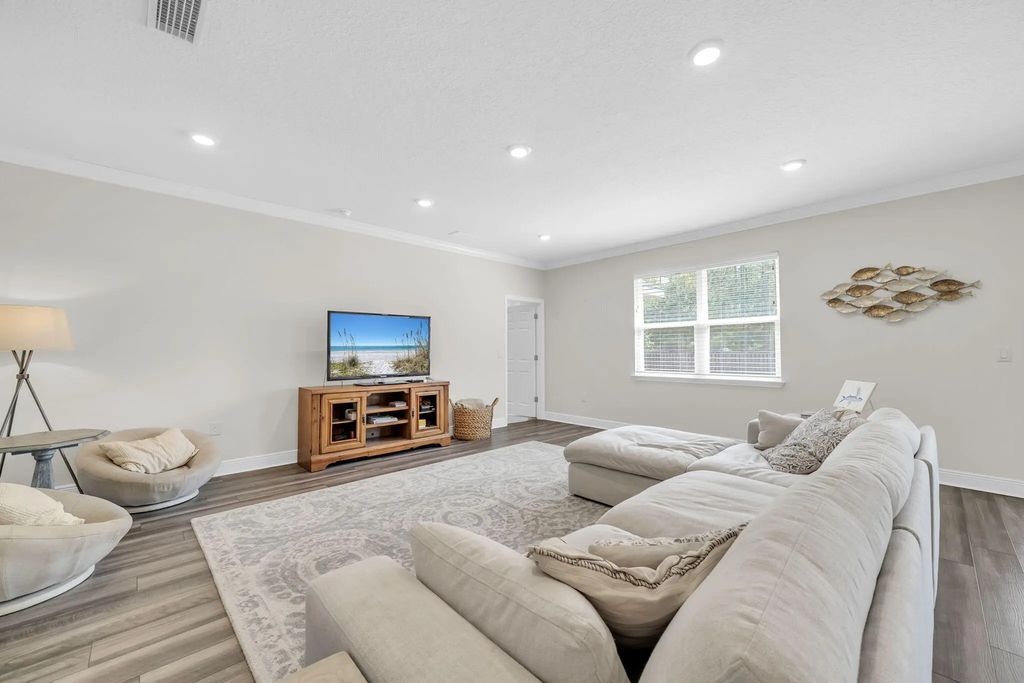 3 of 78 - 83 E Sky Way, Freeport, FL