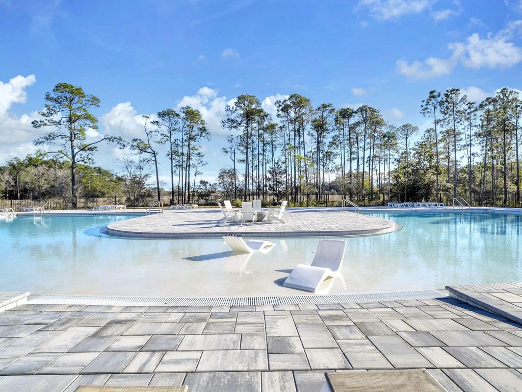 57 of 78 - 83 E Sky Way, Freeport, FL