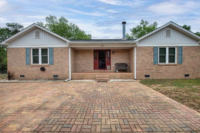 Photo of Listing #1000102