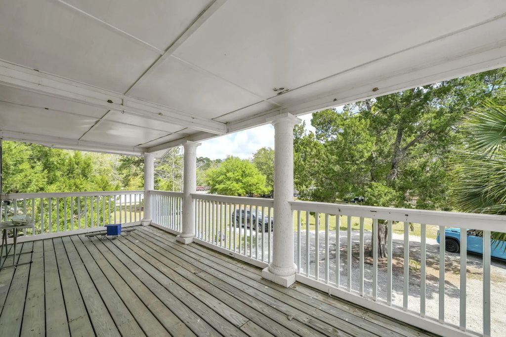 29 of 64 - 223 Altman Road, Freeport, FL