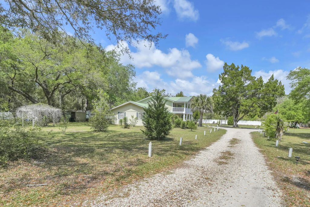 32 of 64 - 223 Altman Road, Freeport, FL