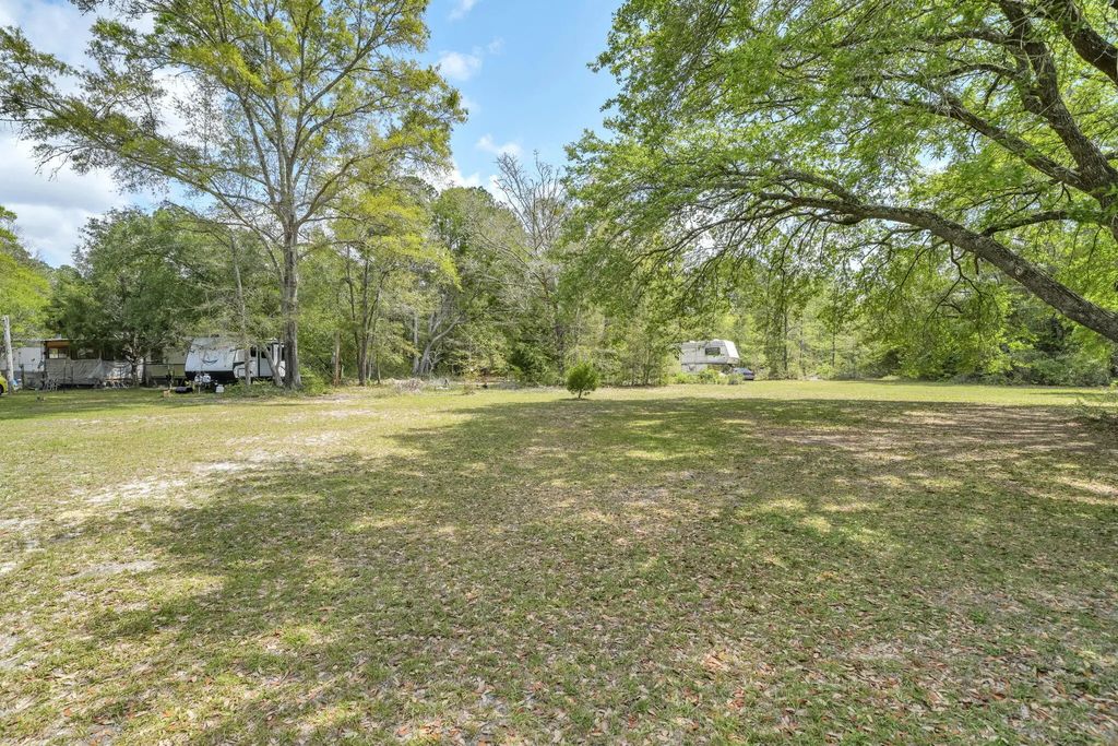 33 of 64 - 223 Altman Road, Freeport, FL