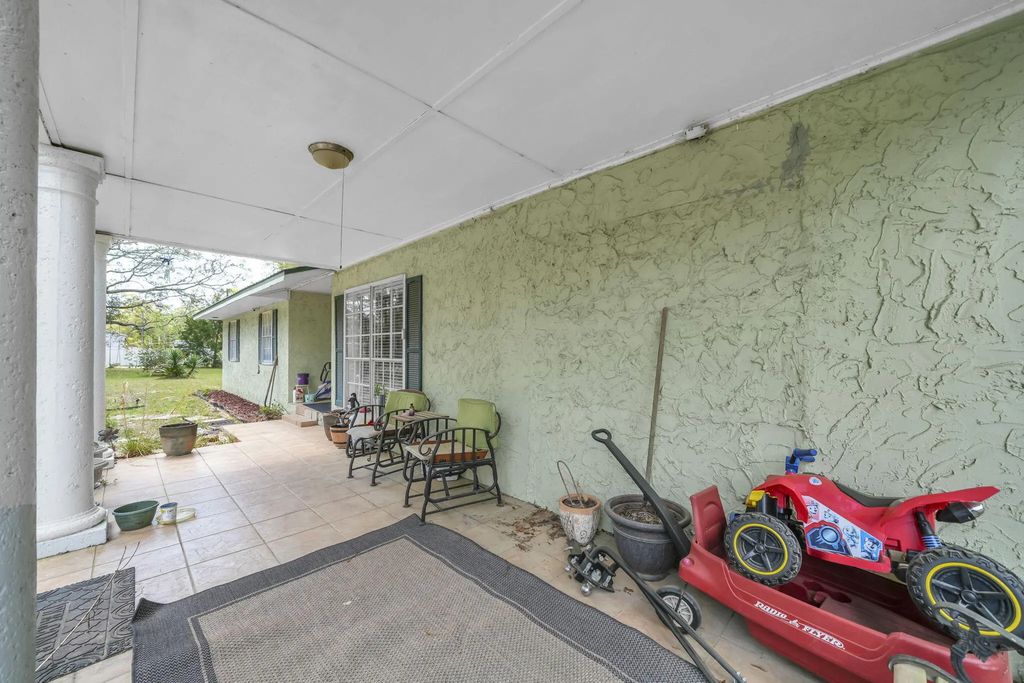 35 of 64 - 223 Altman Road, Freeport, FL
