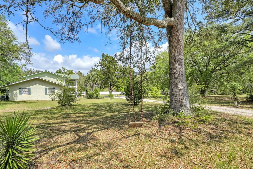 38 of 64 - 223 Altman Road, Freeport, FL