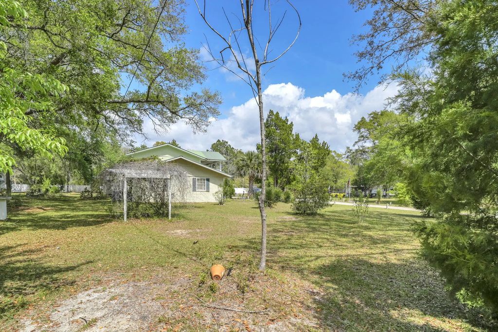 39 of 64 - 223 Altman Road, Freeport, FL