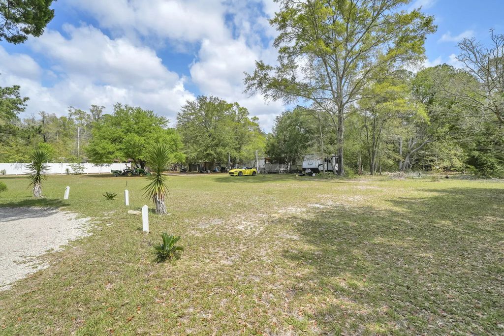 40 of 64 - 223 Altman Road, Freeport, FL