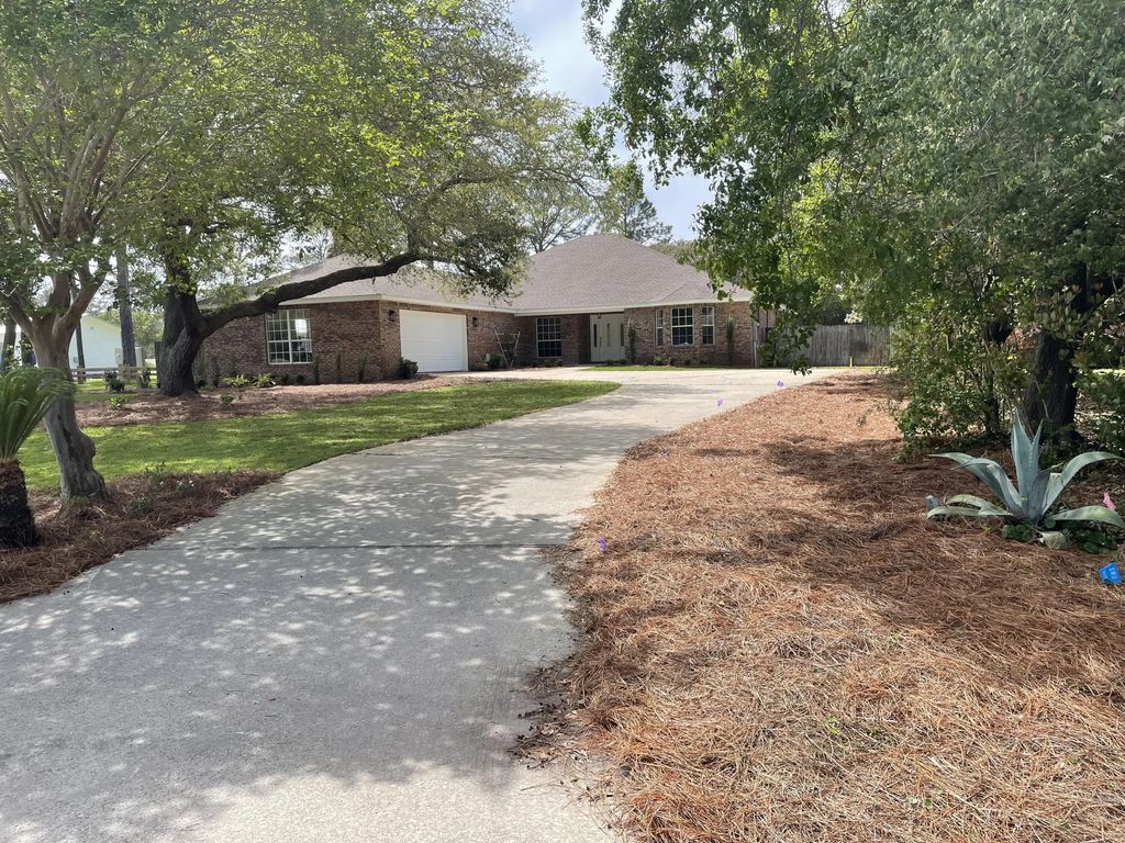 3 Walton Way, Miramar Beach
