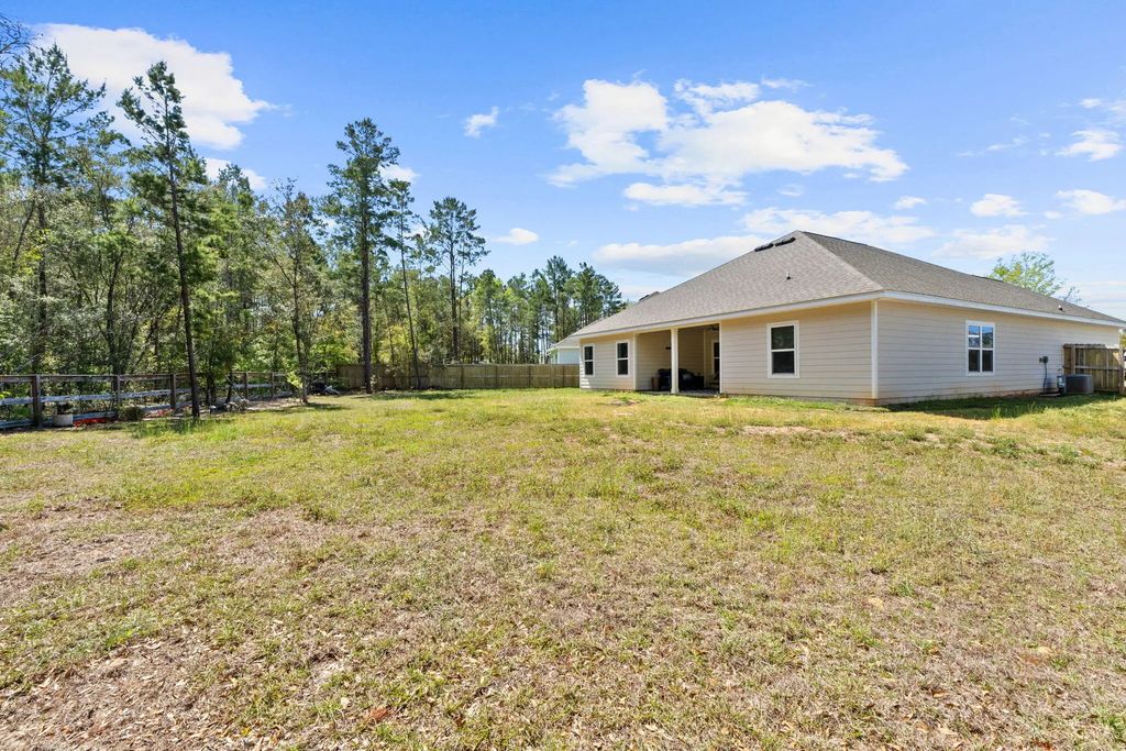 41 of 43 - 44 Secluded Circle, Freeport, FL