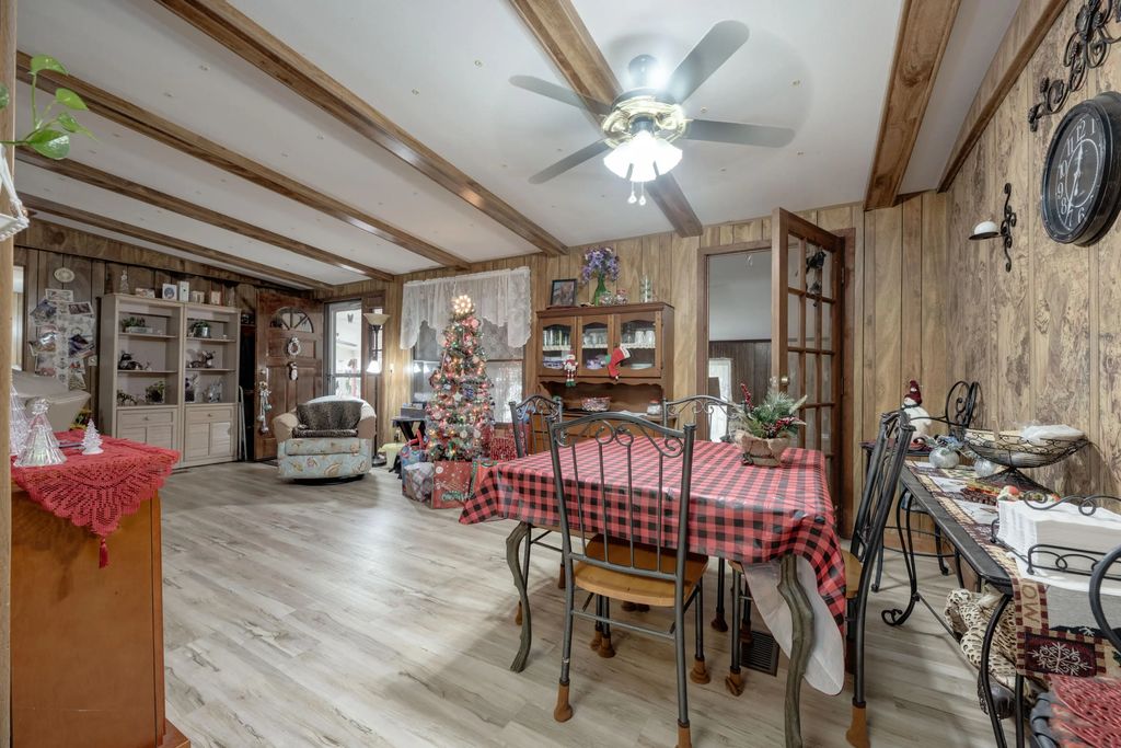 10 of 27 - 248 Bunny Lane, Freeport, FL
