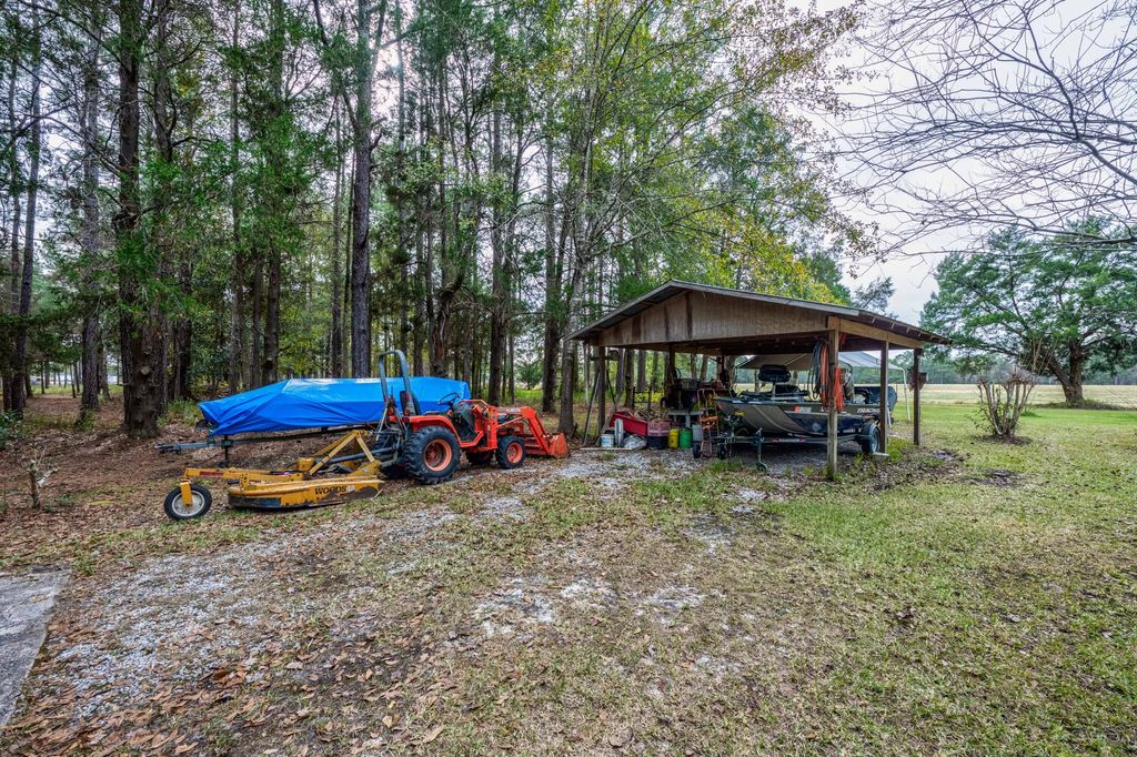 21 of 27 - 248 Bunny Lane, Freeport, FL