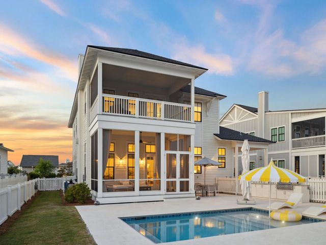 Photo of Listing #1000295