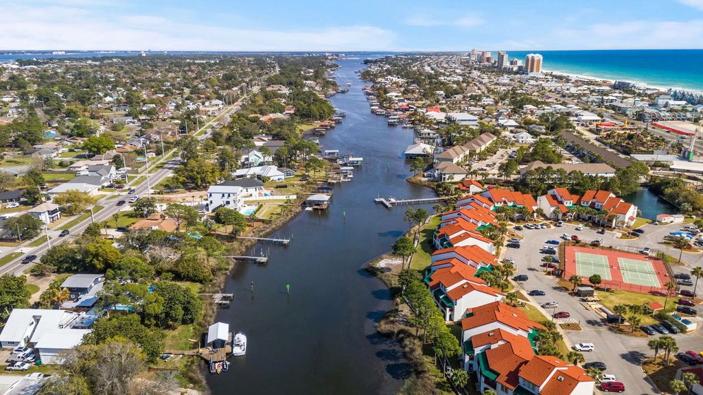 33 of 60 - 8730 S Thomas Drive Unit 107, Panama City Beach, FL