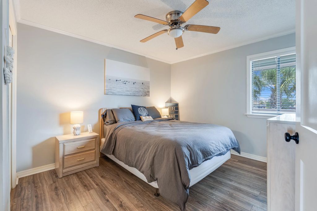 14 of 39 - 8730 Thomas Drive Unit 409, Panama City Beach, FL