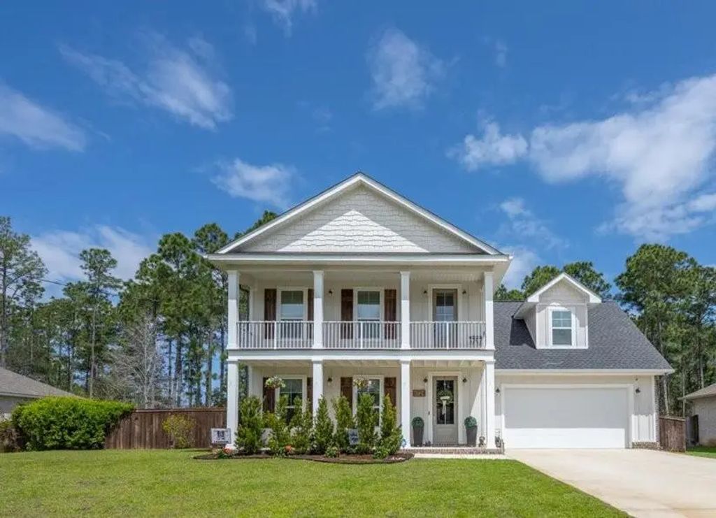 6724 Kempton Street, Navarre