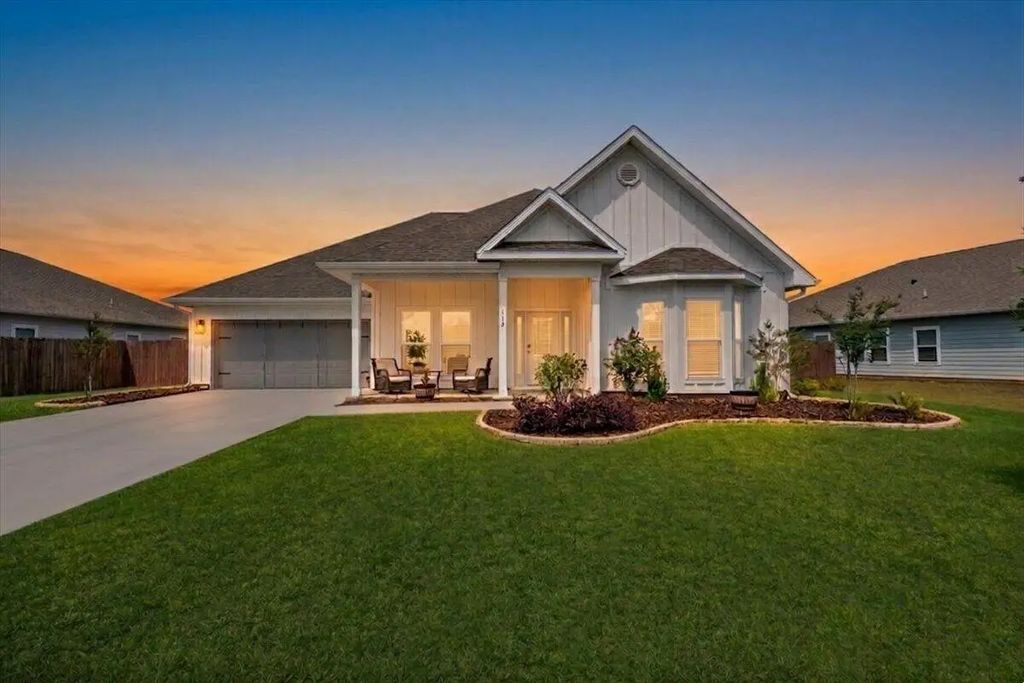 2 of 47 - 110 E Oak Trees Lane, Freeport, FL