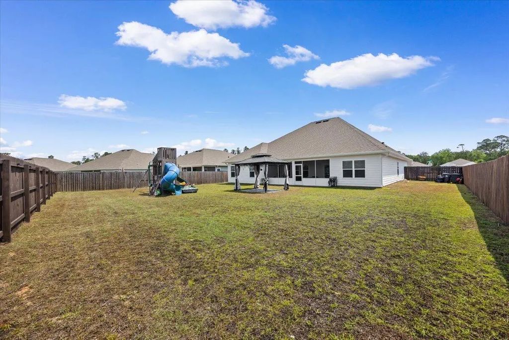5 of 47 - 110 E Oak Trees Lane, Freeport, FL