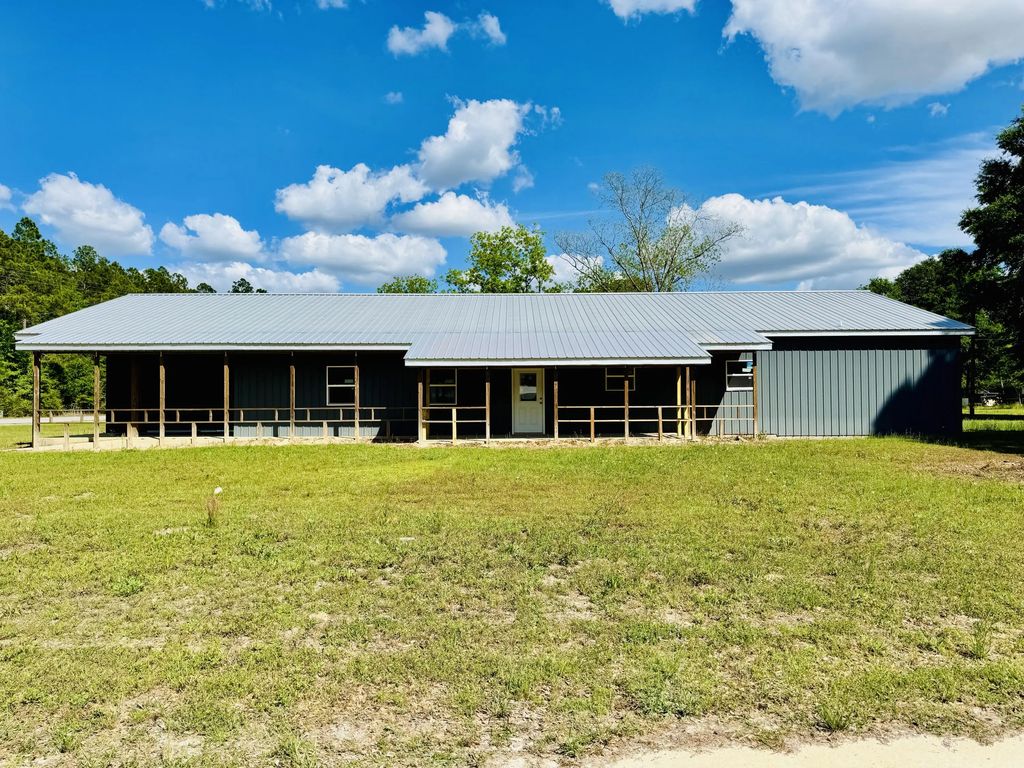 25390 Fifth Avenue, Florala