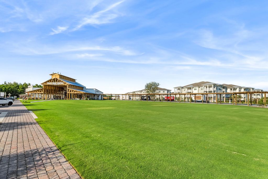112 of 113 - 112 E Captain Fritz Way, Freeport, FL