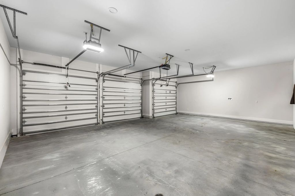 49 of 113 - 112 E Captain Fritz Way, Freeport, FL