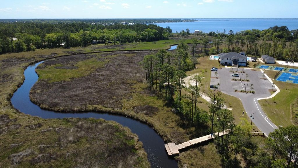 86 of 113 - 112 E Captain Fritz Way, Freeport, FL