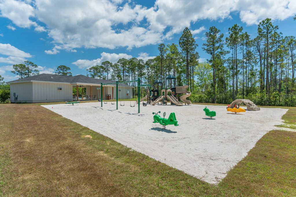 92 of 113 - 112 E Captain Fritz Way, Freeport, FL