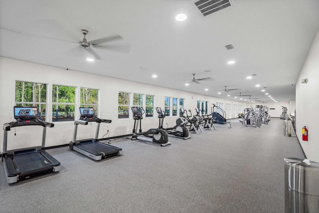 99 of 113 - 112 E Captain Fritz Way, Freeport, FL