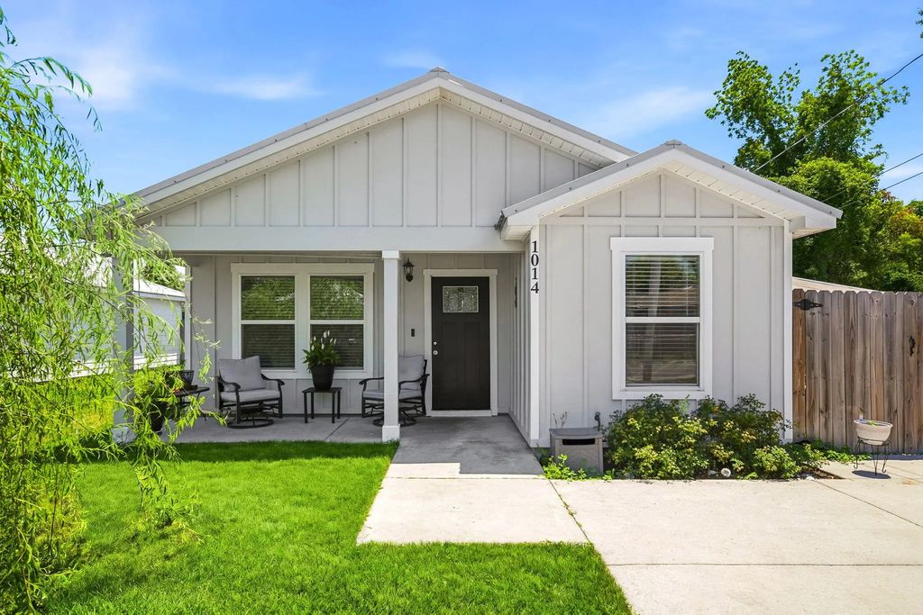 1014 Hamilton Avenue, Panama City