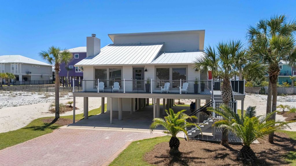 8147 White Sands Boulevard, Navarre