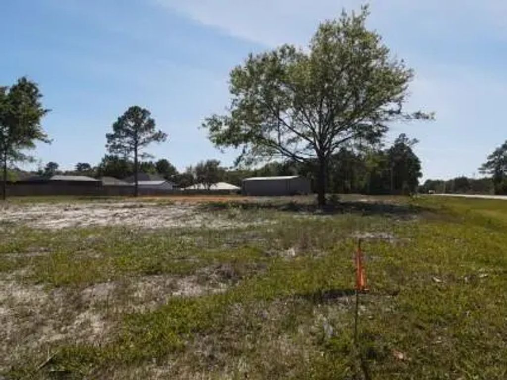 2 of 10 - A Fl-20, Freeport, FL