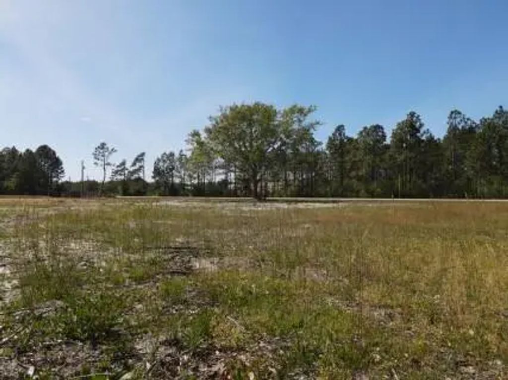 3 of 10 - A Fl-20, Freeport, FL
