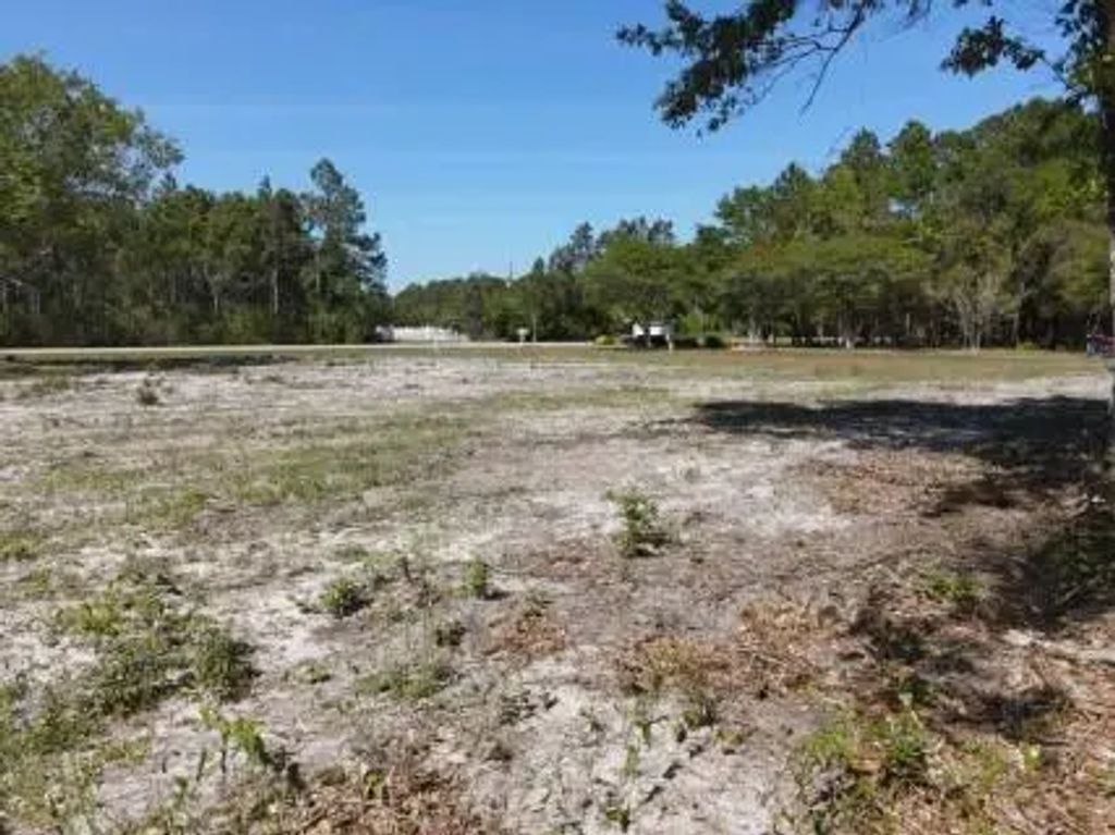 4 of 10 - A Fl-20, Freeport, FL