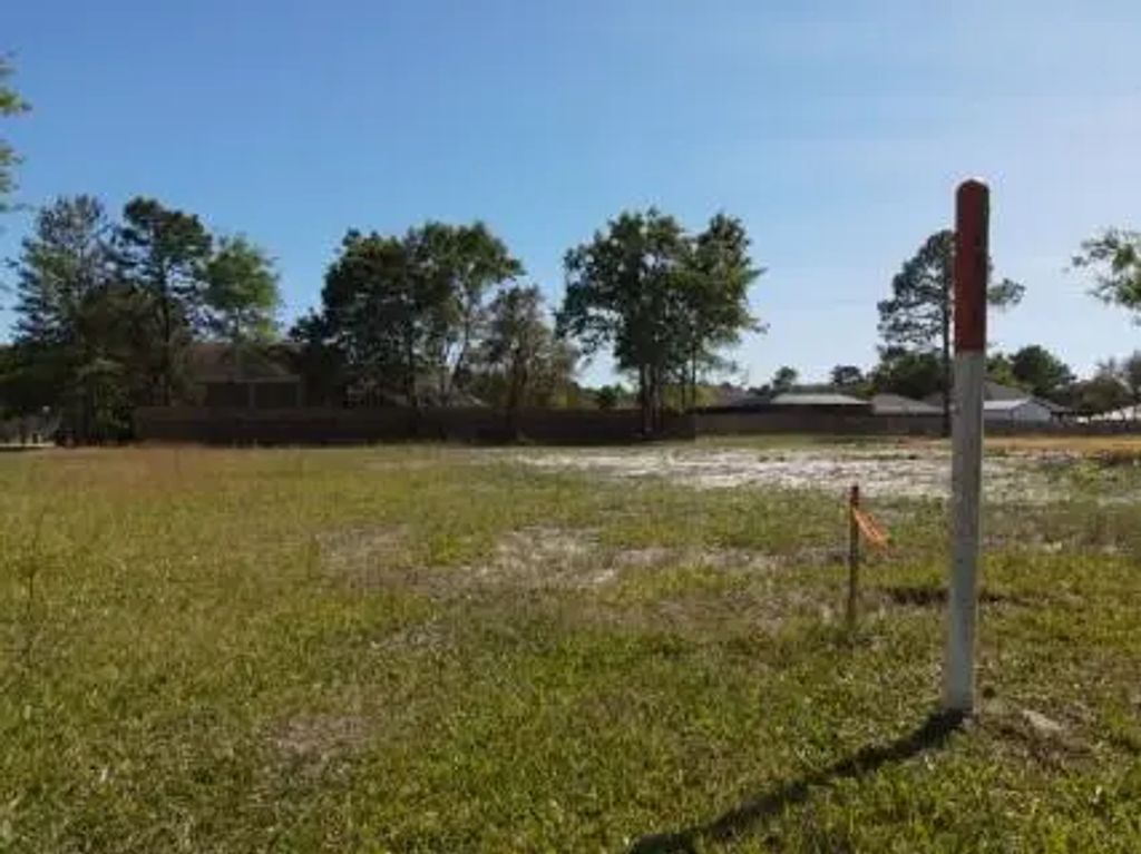 7 of 10 - A Fl-20, Freeport, FL