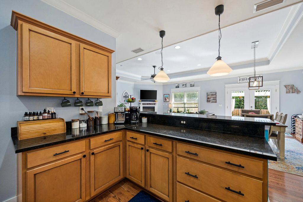 10 of 34 - 804 Symphony Way, Freeport, FL