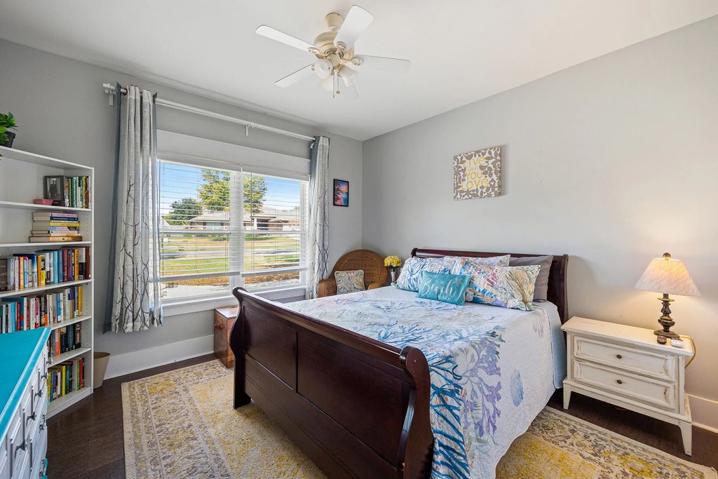 23 of 34 - 804 Symphony Way, Freeport, FL