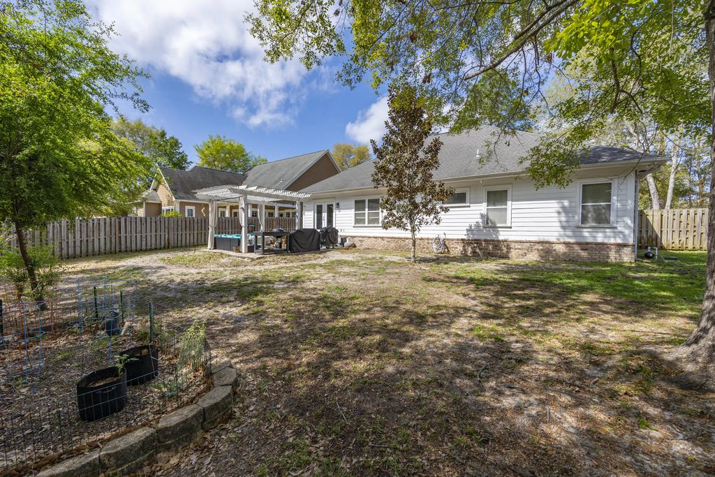 30 of 34 - 804 Symphony Way, Freeport, FL