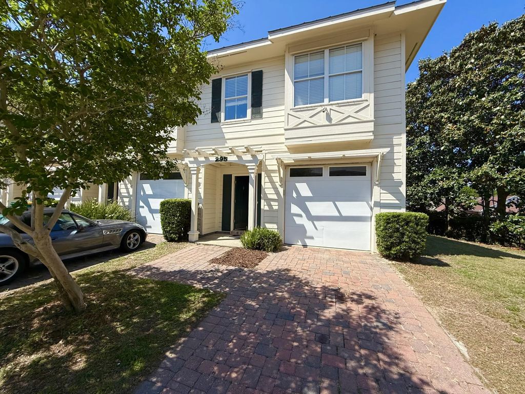 295 Mattie M Kelly Boulevard, Destin