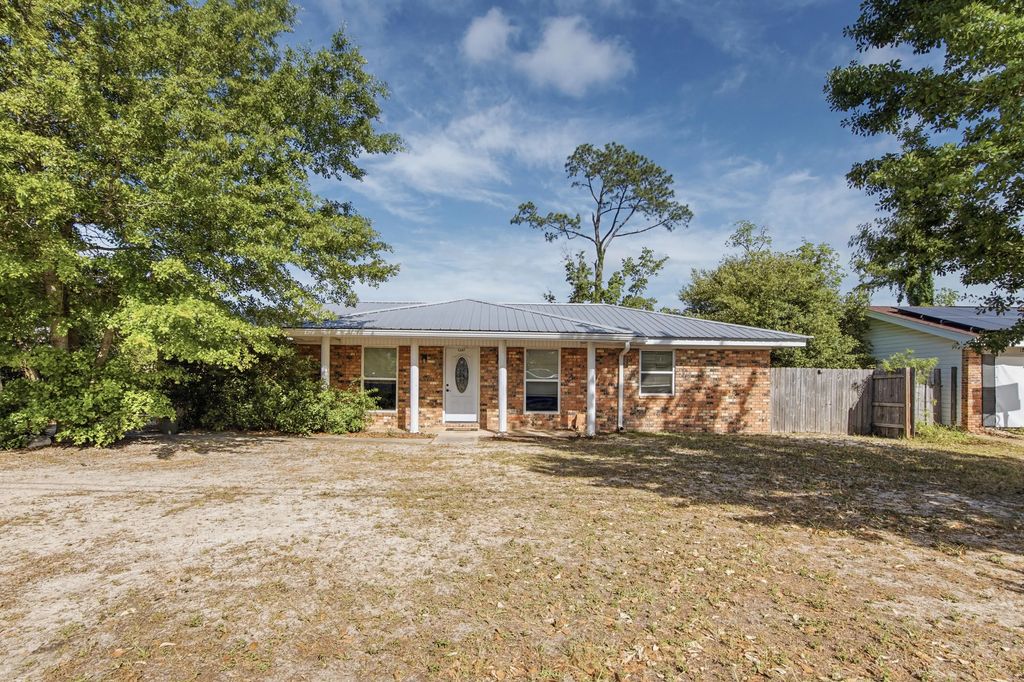 1247 Amherst Road, Panama City