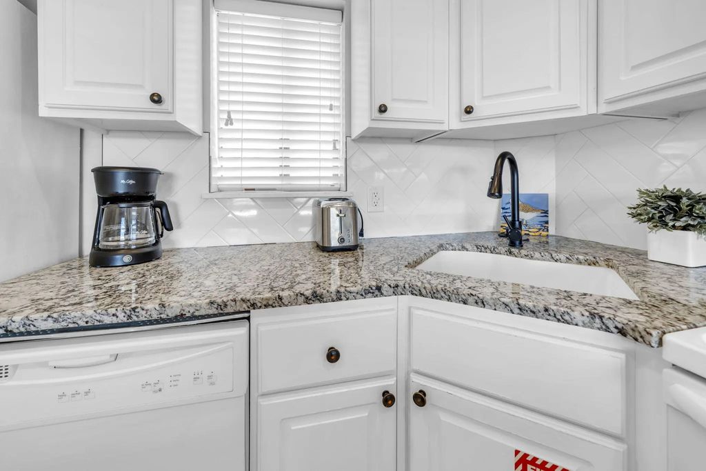15 of 24 - 3100 Scenic Hwy 98 Unit 119, Destin, FL