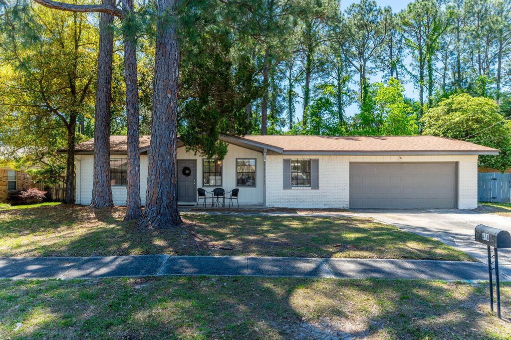 418 Tanglewood Drive, Fort Walton Beach