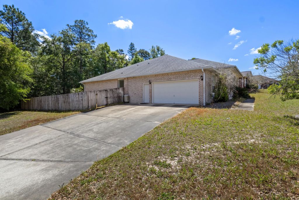 138 Leonine Hollow, Crestview