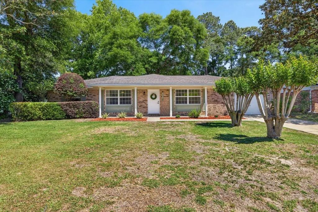 313 Pontevedra Lane, Niceville