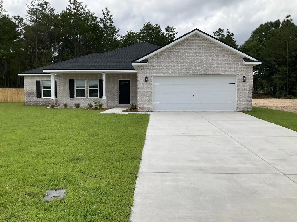 6120 Mildred's Way, Crestview