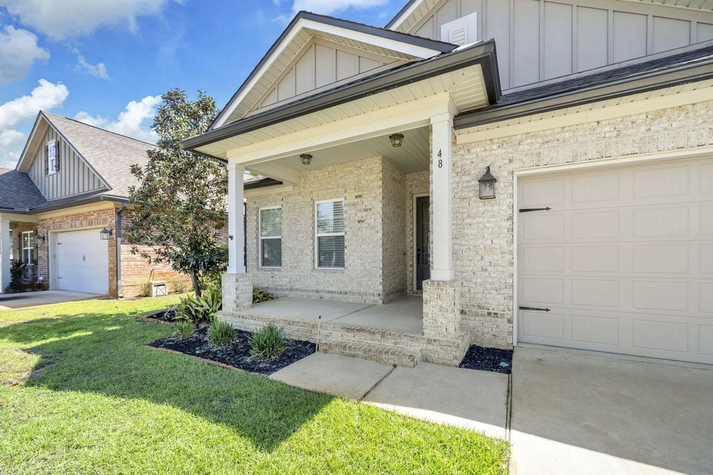 2 of 46 - 48 Oaktree Boulevard, Freeport, FL