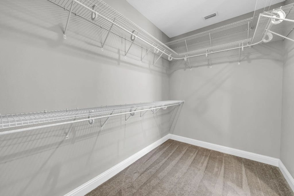 24 of 46 - 48 Oaktree Boulevard, Freeport, FL
