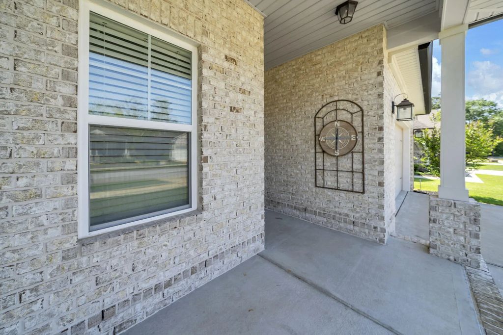 3 of 46 - 48 Oaktree Boulevard, Freeport, FL