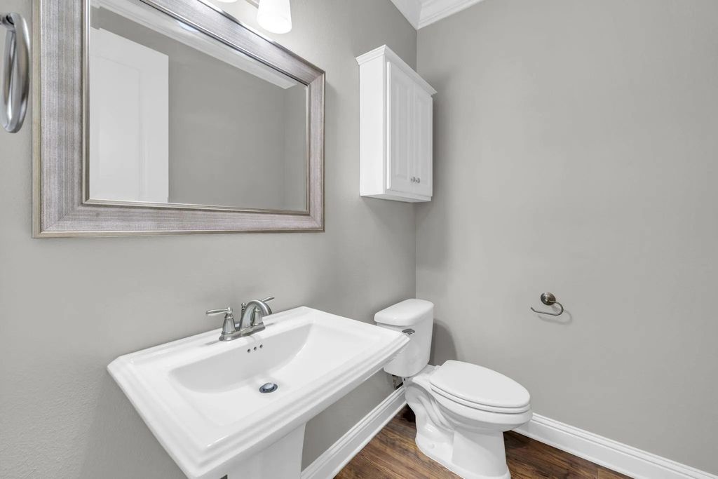 32 of 46 - 48 Oaktree Boulevard, Freeport, FL