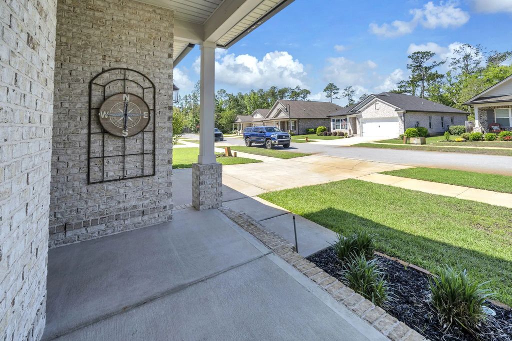 5 of 46 - 48 Oaktree Boulevard, Freeport, FL