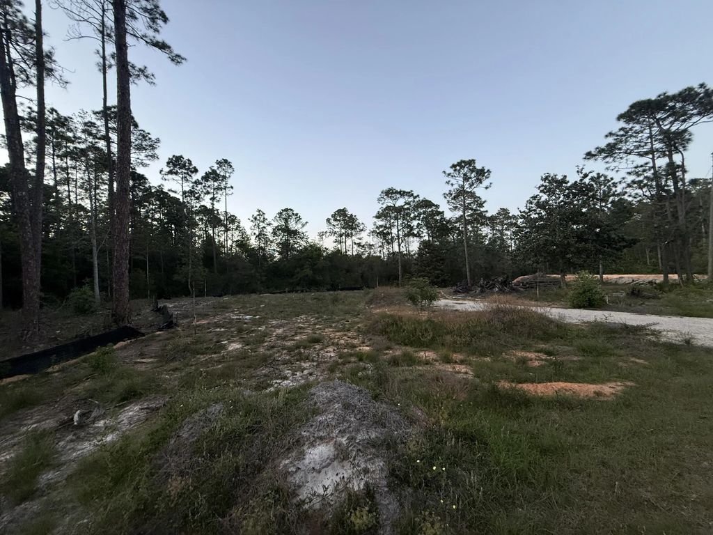 Xx Bay River Road, Navarre