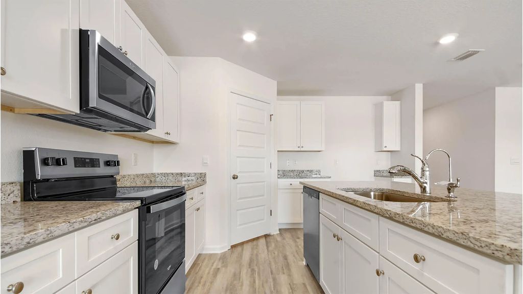 11 of 33 - 145 Eunola Lane, Freeport, FL